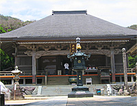 金剛福寺の本堂。
   
