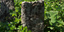 大神地蔵板碑。周南市にある平野石製の板碑。銘文から応安三年（1370）、念阿の供養のために建立されたものであることが分かる。
